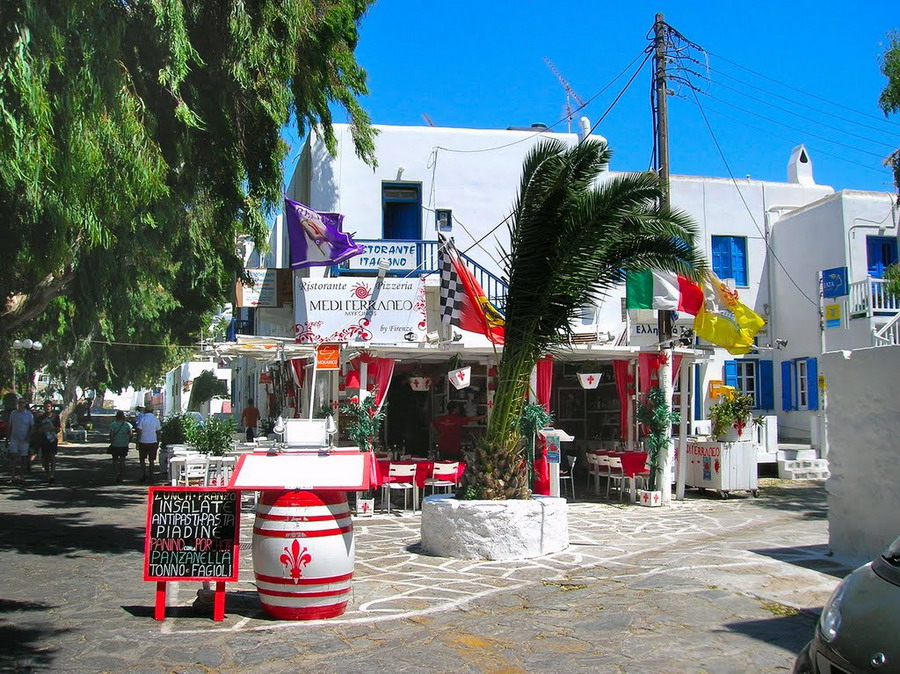  Mikonos 